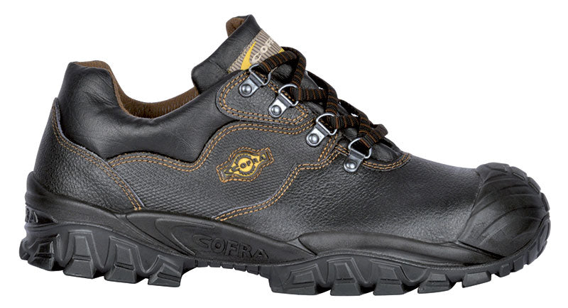 Schnürschuh aus dunklem Leder mit gepolstertem Schaft und profilierter Sohle