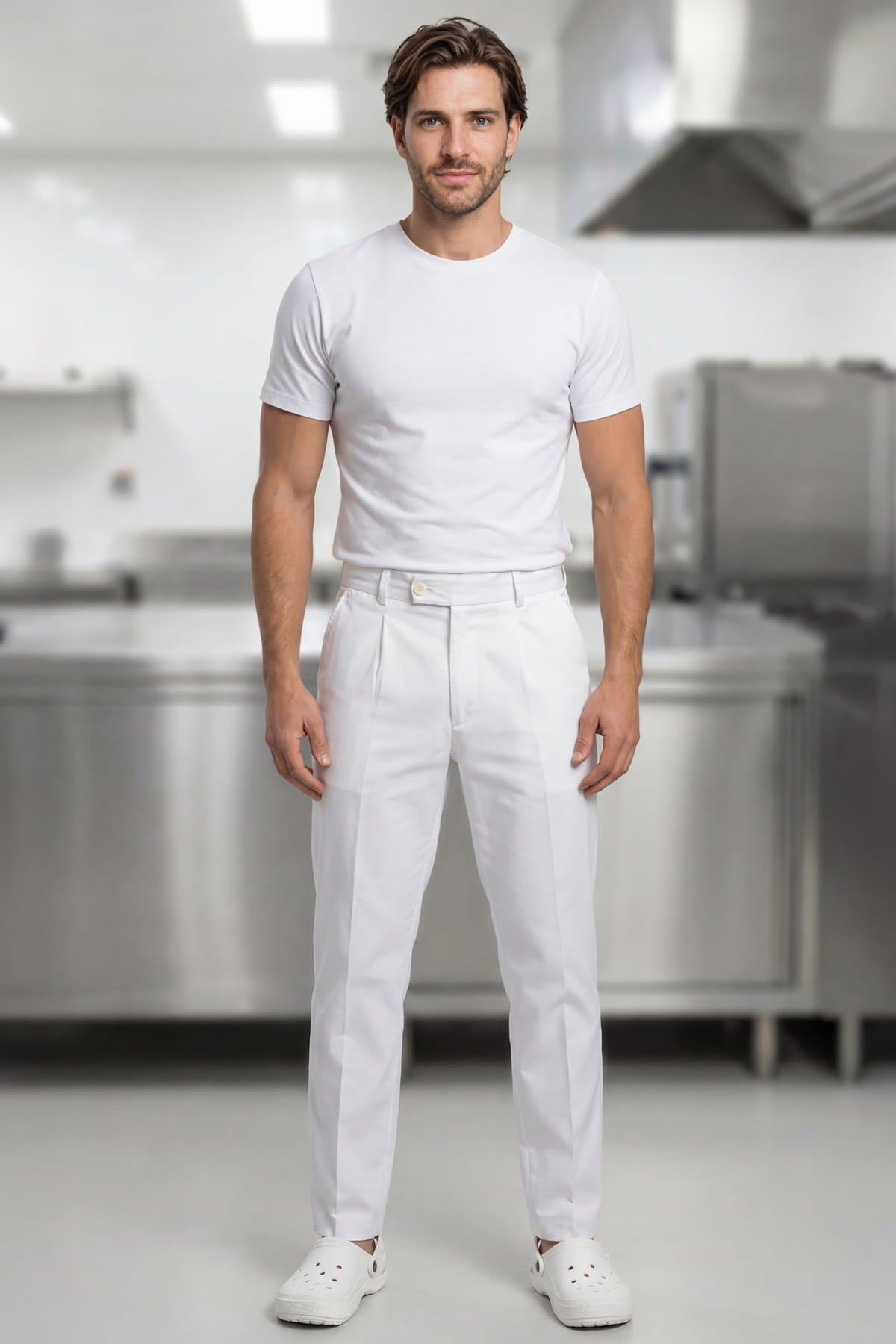 Weiße Herren-Bundfaltenhose mit geradem Bein und Bundfalten