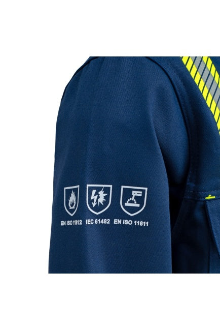 Schweißerjacke dunkelblau mit Schutzsymbolen auf dem Ärmel und Normangaben