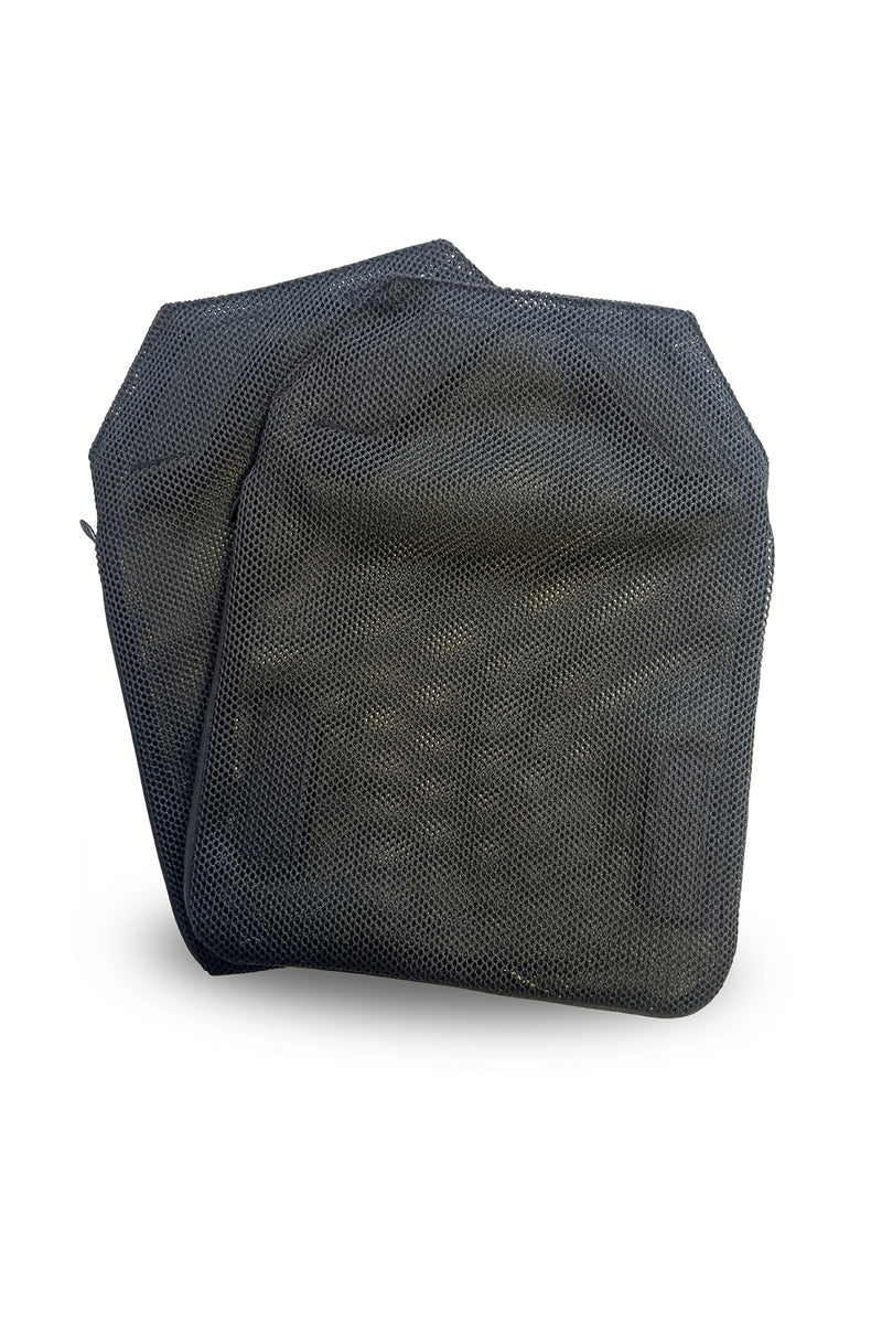 Seitenschutz Thor Side-Protection aus dunklem, perforiertem Mesh-Stoff