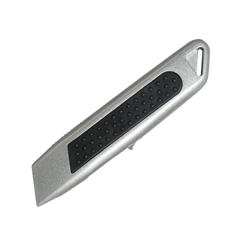 Sicherheits-Cutter mit silbernem Metallgehäuse und schwarzem Griff