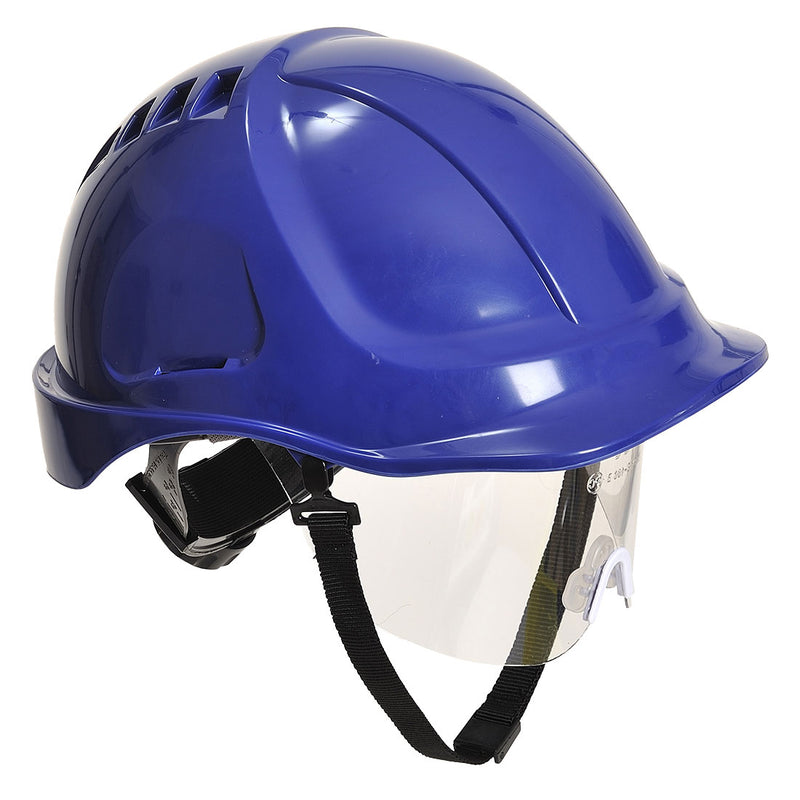 Blauer Schutzhelm mit klarem Gesichtsschutz und Kinnriemen